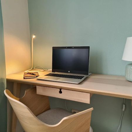 Neu Eingerichtetes Apartment #1 Mit Wlan !Sauna & Hot Tub Zubuchbar! 圣弗顿堡 外观 照片